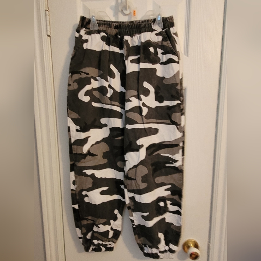 Camo joggers